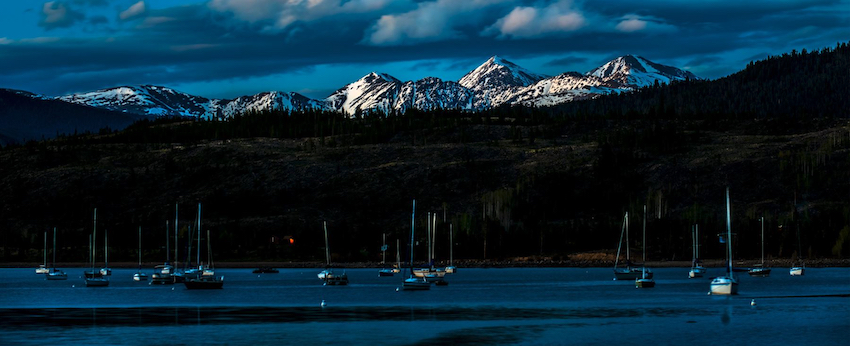 Reasons to visit Dillon Colorado - Lake Dillon Sailboats